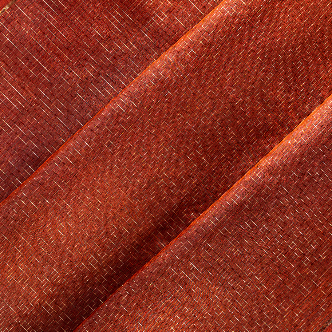 DS23240011