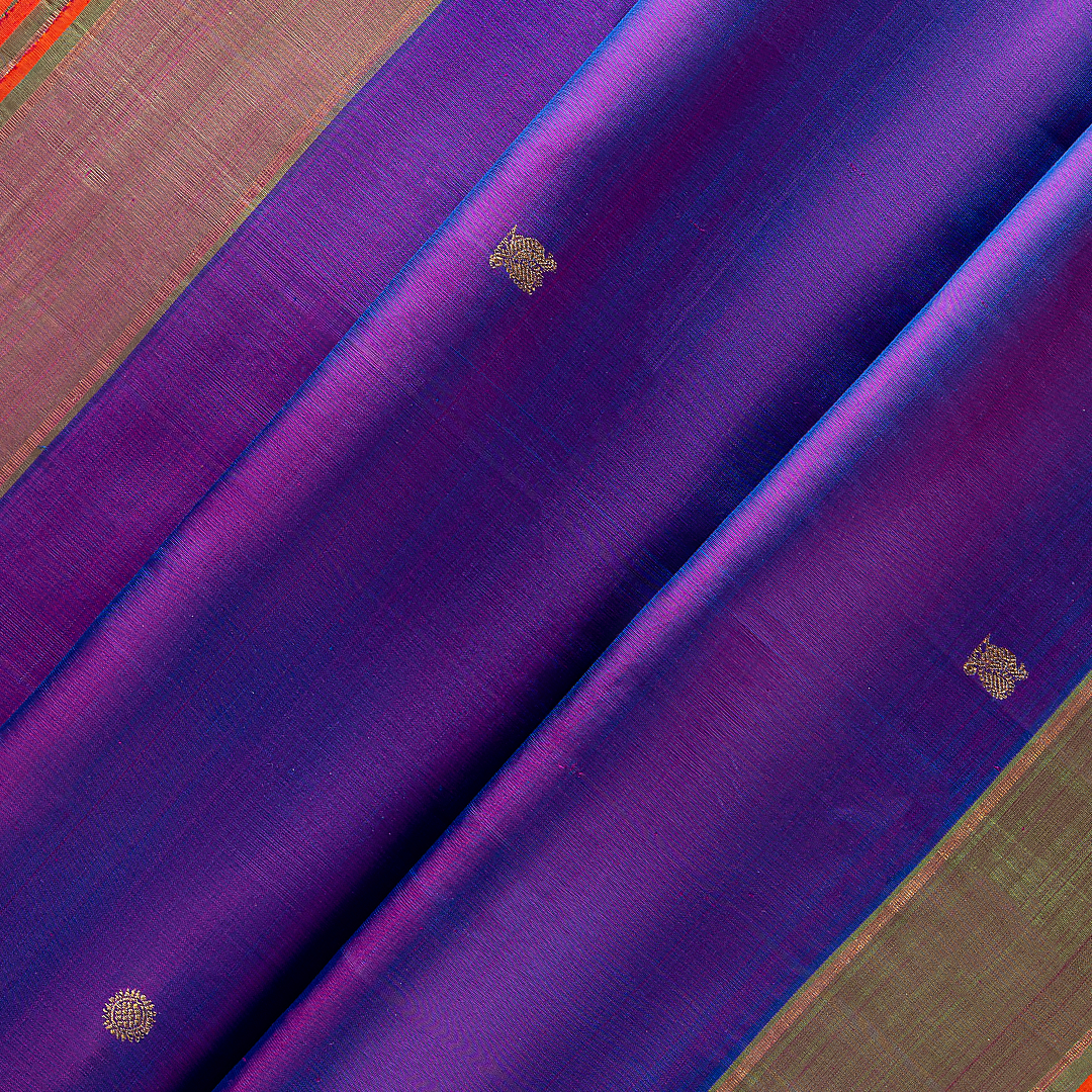 DS23240012