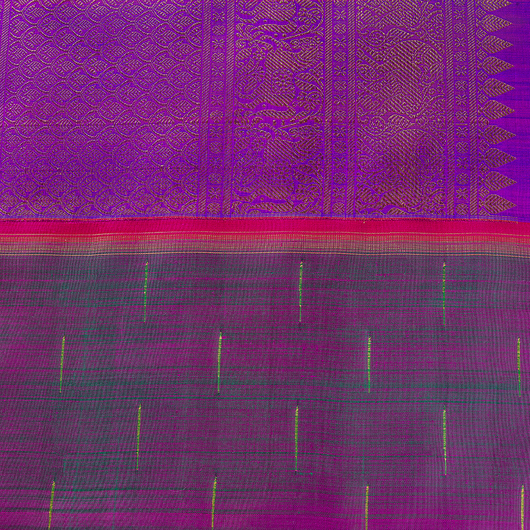 DS23240019