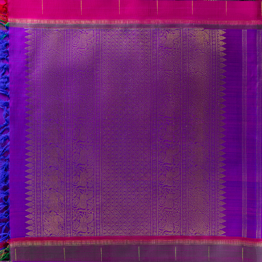 DS23240019