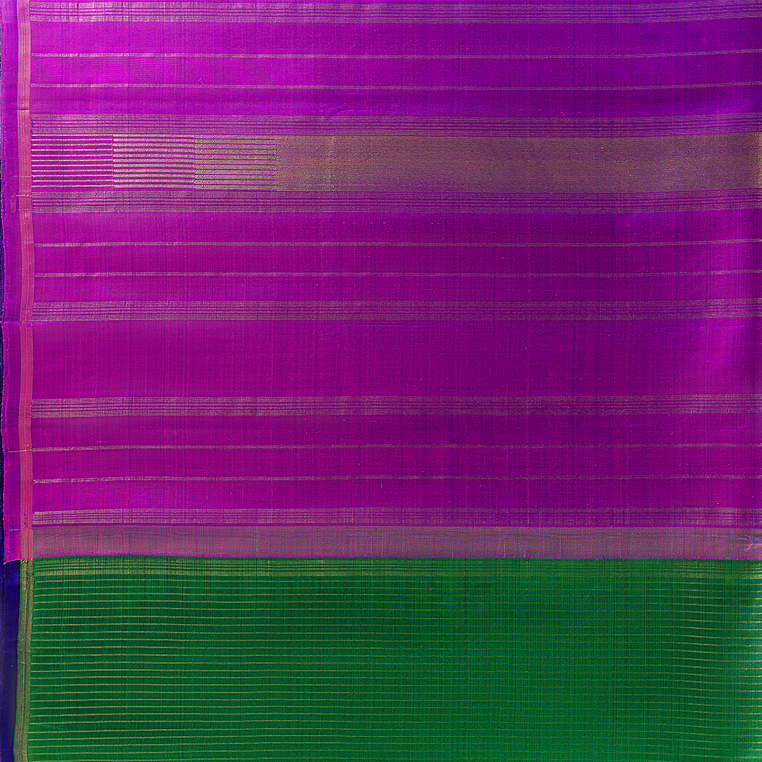 DS23240043